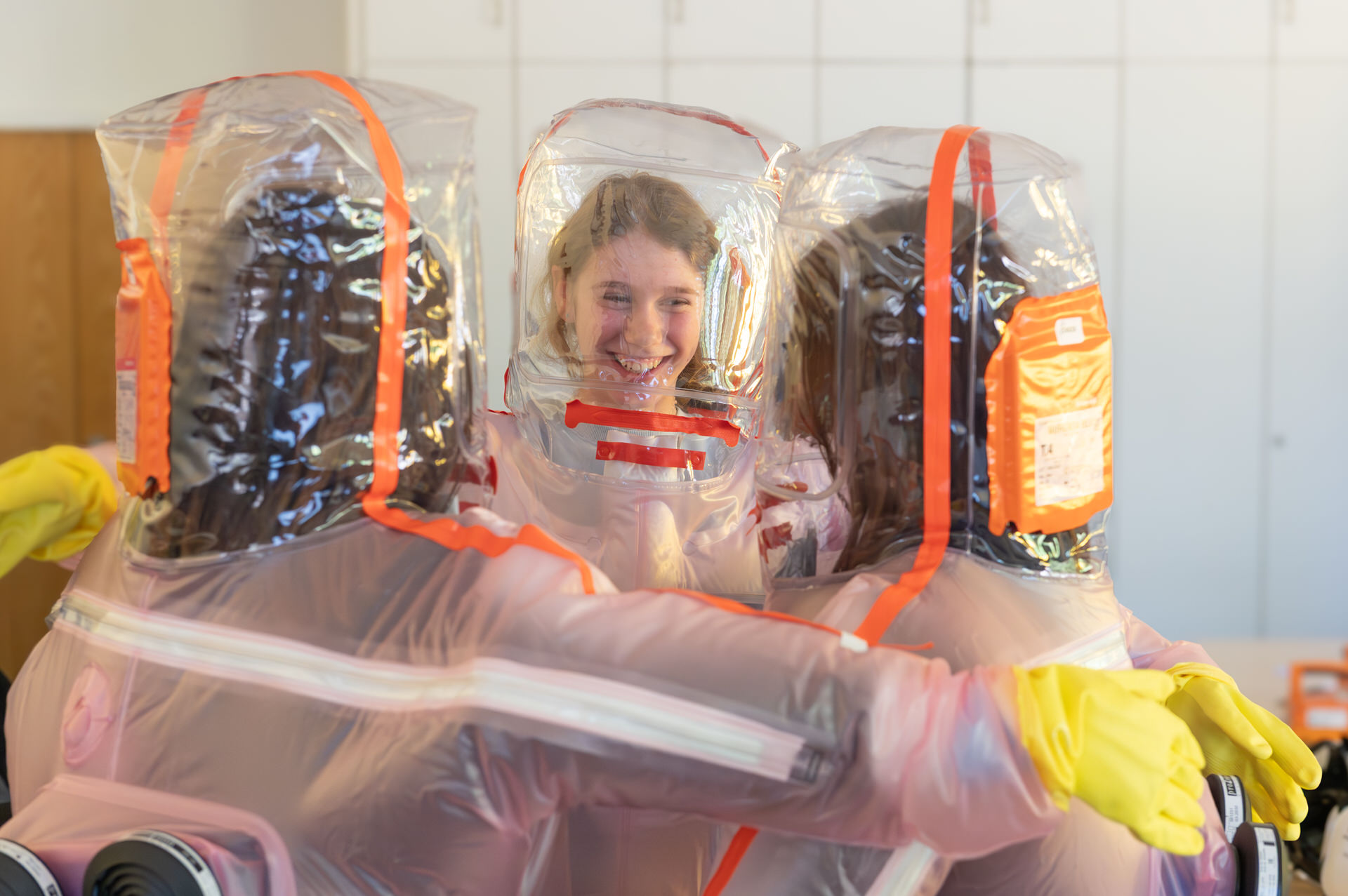 Teilnehmerinnen Girls´Day 2026 in Fremdluftanzug